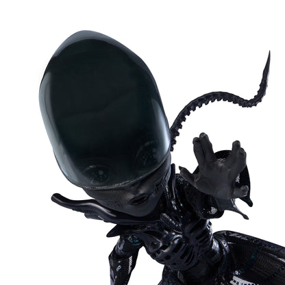 Xenomorph Skullector Doll